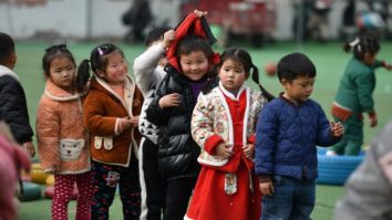 Numărul grădinițelor din China a scăzut cu peste 5% anul trecut. Este al doilea an consecutiv în care instituțiile preșcolare sunt în declin