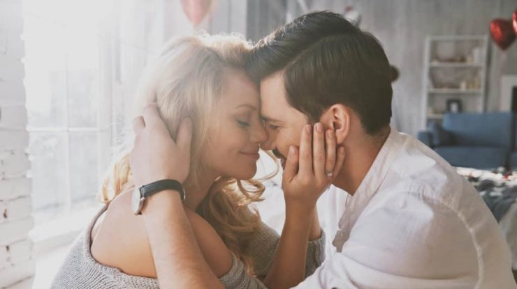 „Alphabet Dating” aduce un strop de aventură în relația ta: Fiecare literă reprezintă o nouă experiență de neuitat