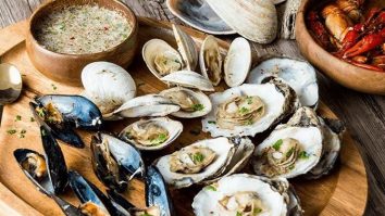 Vei putea mânca stridii crescute în Marea Neagră. Cercetător: „Echilibrul ecosistemului din mare nu va fi influențat”