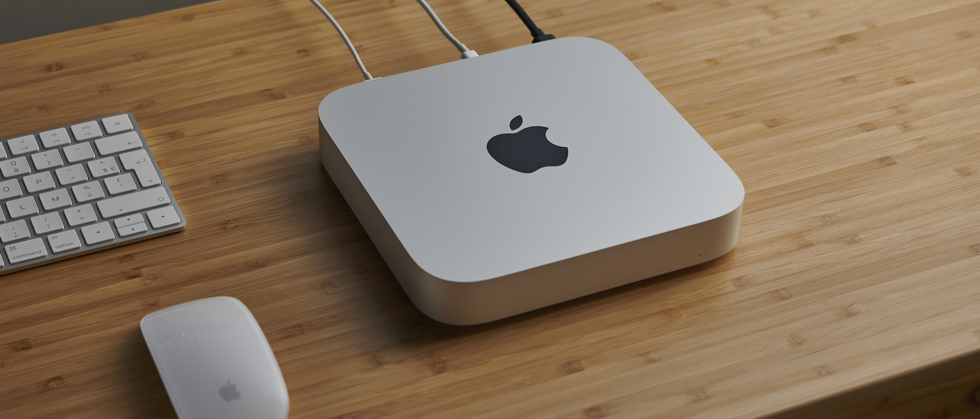 Tim Cook lansează noul mac mini. Ce gadget-uri își mai cumpără românii?