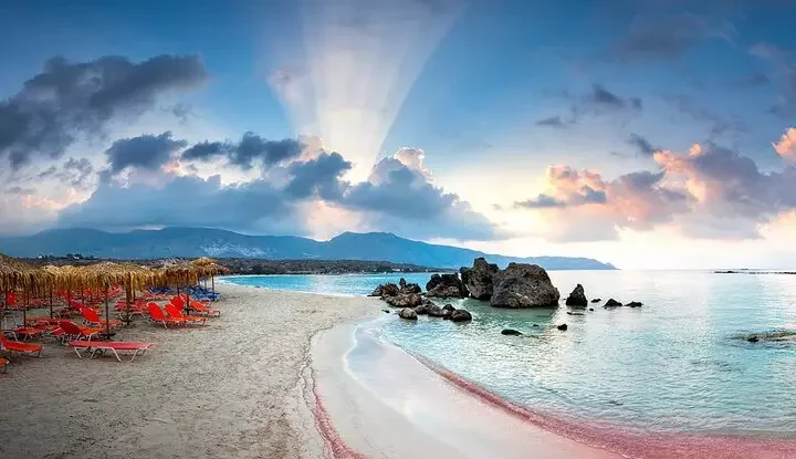 Plaja nu e doar pe timpul verii! Iată câteva destinații pentru o vacanță perfectă în Octombrie