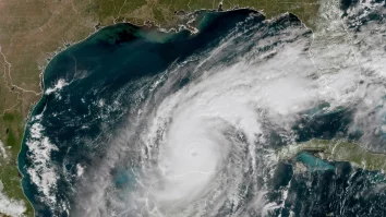 „Pregătiți-vă pentru un impact catastrofal”. Autoritățile din SUA avertizează că uraganul Milton se apropie de Florida
