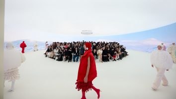 Moncler a încheiat Săptămâna Modei din Shanghai printr-un festival al creativității, intitulat „Orașul Geniului”