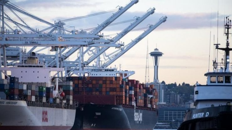 Greva muncitorilor portuari din SUA amenință economia și traficul maritim