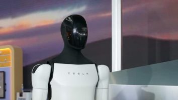 Mai mulți roboți decât oameni. Musk: Până în 2024, 10 miliarde de roboți umanoizi vor funcționa la nivel global