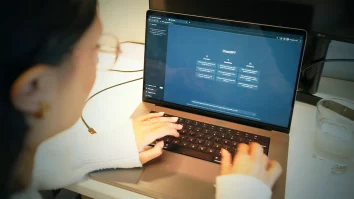 Inteligența Artificială îți găsește argumente într-o ceartă cu partenerul. Ce sfaturi oferă ChatGPT