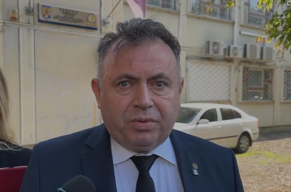 Procurorii DNA vor solicita ridicarea imunității lui Nelu Tătaru pentru percheziții. Fostul ministru este cercetat pentru luare de mită în 57 de acte material  