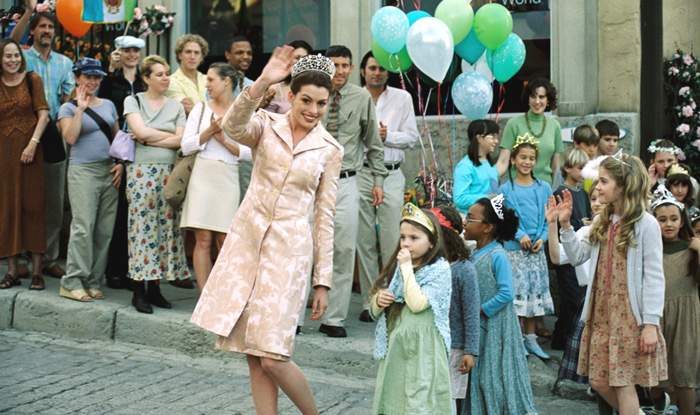 Anne Hathaway confirmă revenirea pentru „Princess Diaries 3” cu regizoarea Adele Lim. Când încep filmările peliculei