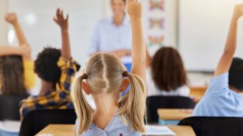 Școli din SUA reduc săptămâna școlară la 4 zile. Ar putea România să adopte aceeași structură?