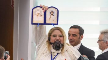 Diana Șoșoacă a fost scoasă din cursa pentru alegerile prezidențiale de către Curtea Constituțională