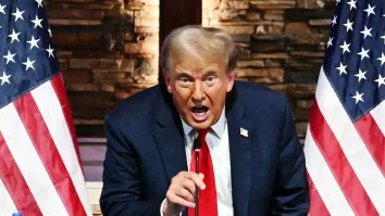 Donald Trump spune că imigranții au „gene proaste”, într-un nou interviu