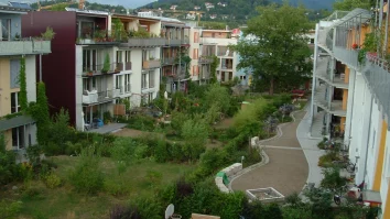 Cel mai bun oraș în care putem să trăim în viitor este cel în care nu intră mașinile. Ce soluție a găsit Germania în cartierul Vauban din Freiburg