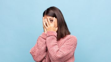 Specialiștii susțin că frica ajută la gestionarea anxietății. Psiholog: „Anxietatea schimbă modul de a gândi”