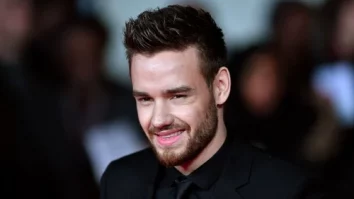 Trei persoane au fost inculpate în legătură cu moartea artistului Liam Payne. Un angajat al hotelului a fost acuzat de furnizare de droguri