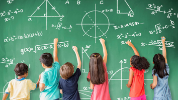 Elevii din România nu știu să folosească matematica în viața reală. Doar 30% dintre aceștia pun întrebări suplimentare la ore