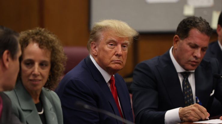 Departamentul de Justiție ia măsuri pentru a încheia cazurile penale ale lui Trump înainte ca acesta să preia funcția