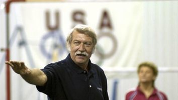 Béla Károlyi, legendarul antrenor de gimnastică, a murit la 82 de ani. Nadia Comăneci: „M-a ghidat spre performanța istorică a primului 10 perfect și mi-a schimbat viața pentru totdeauna”