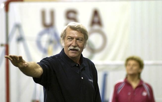 Béla Károlyi, legendarul antrenor de gimnastică, a murit la 82 de ani. Nadia Comăneci: „M-a ghidat spre performanța istorică a primului 10 perfect și mi-a schimbat viața pentru totdeauna”