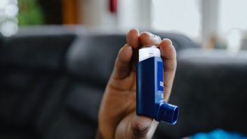 King’s College London aduce primul tratament din ultimii 50 de ani pentru atacurile de astm.  Cum funcționează injecția cu benralizumab