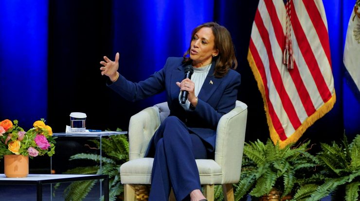 Harris avertizează că Trump va tăia Obamacare. Republicanul susține că nu a menționat niciodată acest lucru