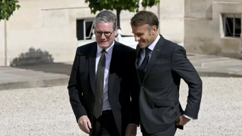 Keir Starmer participă alături de Macron la ceremoniile de Ziua Armistițiului la Paris