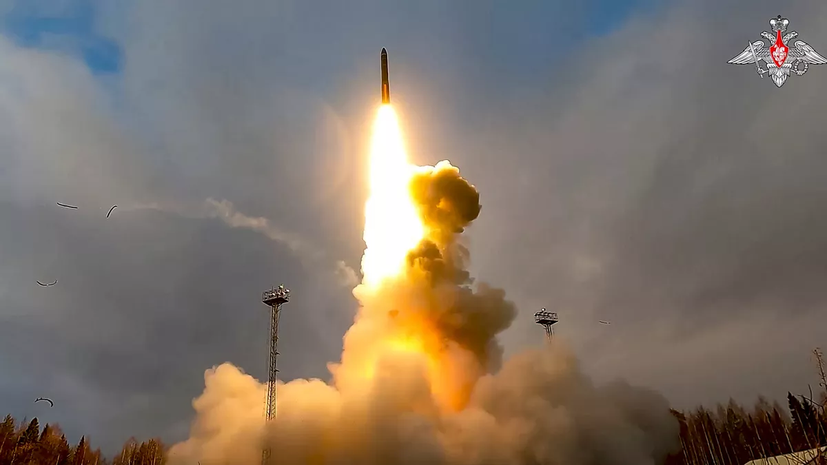 LIVE UPDATE. Război în Ucraina, ziua 1012. Aproape 40% dintre ruși consideră că atacul nuclear asupra Ucrainei este justificat