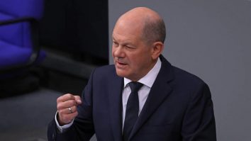 Coaliția de guvernare din Germania s-a destrămat. Miniștrii liberali au părăsit guvernul.  Scholz l-a demis pe ministrul de Finanțe și rămâne cu un cabinet minoritar