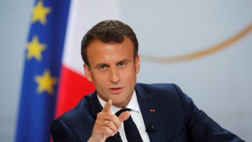 Franța se pregătește de conflict. Macron: „Franța trebuie să treacă la o economie de război”