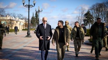 NY Times: Biden permite Ucrainei să folosească ATACMS. Rachetele cu rază lungă pot lovi 300km în Rusia