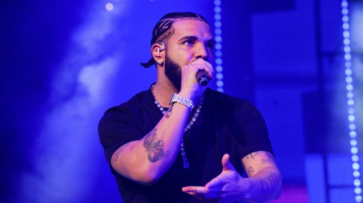 Drake susține că Universal Music și Spotify au „umflat artificial” vizualizările lui Kendrick Lamar pentru „Not Like Us”. Conflictul dintre cei doi artiști este unul îndelungat