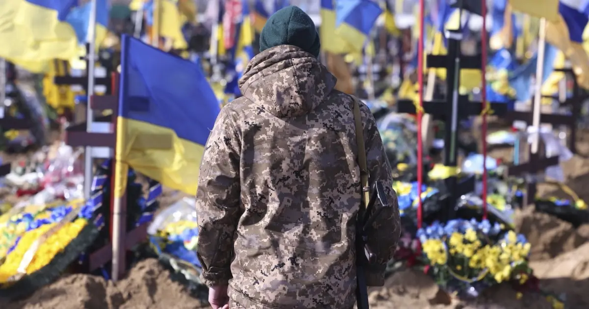 Trupele lui Putin au fost deghizate în ucraineni în asaltul asupra unui oraș-cheie