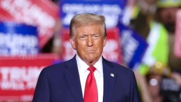 Trump anunță tarife suplimentare pentru produsele din Mexic, Canada și China