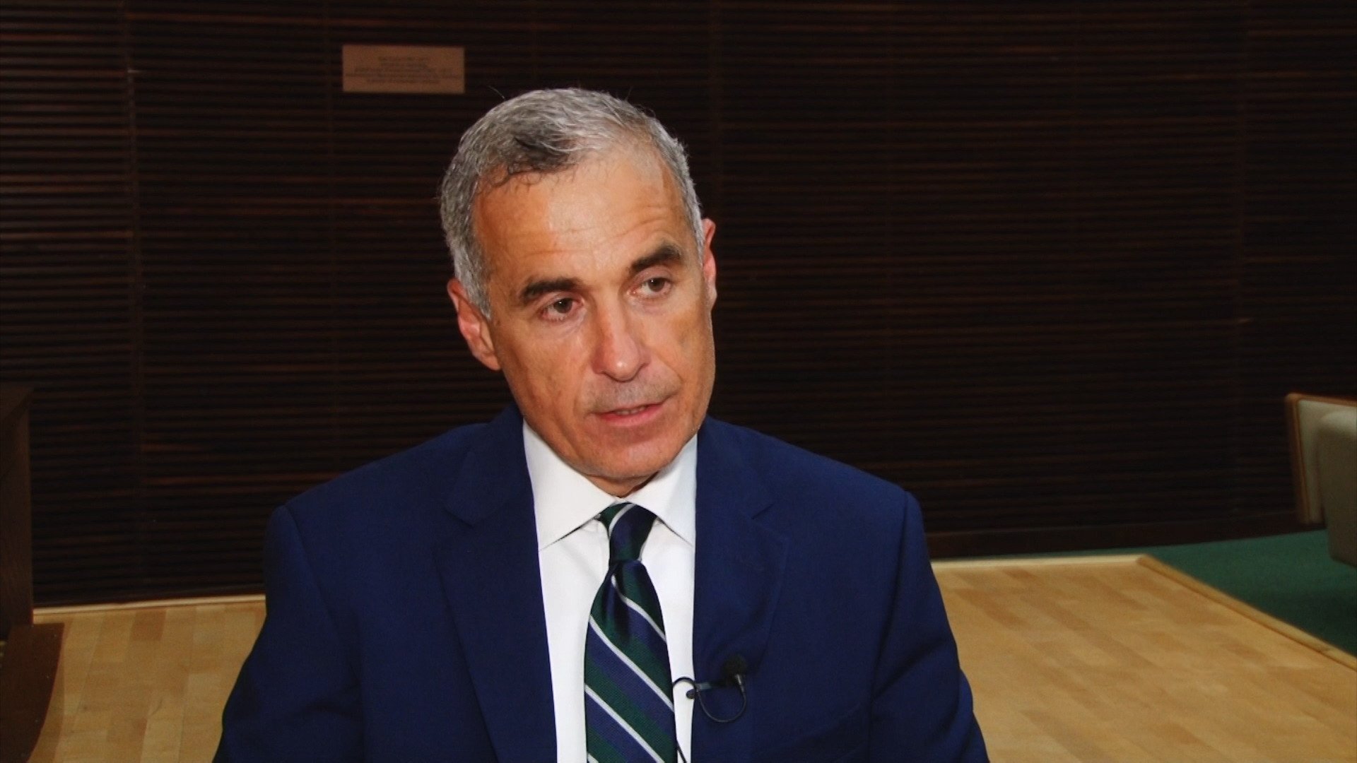 Călin Georgescu conduce turul I, iar întreaga lume se uită. Reacții internaționale de surpriză și îngrijorare la rezultatul alegerilor