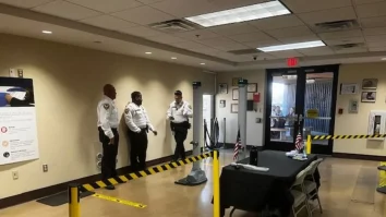 Comitatul Maricopa din Arizona a implementat măsuri de securitate fără precedent pentru alegerile din 2024. Sunt pregătite drone, lunetiști și ofițeri înarmați