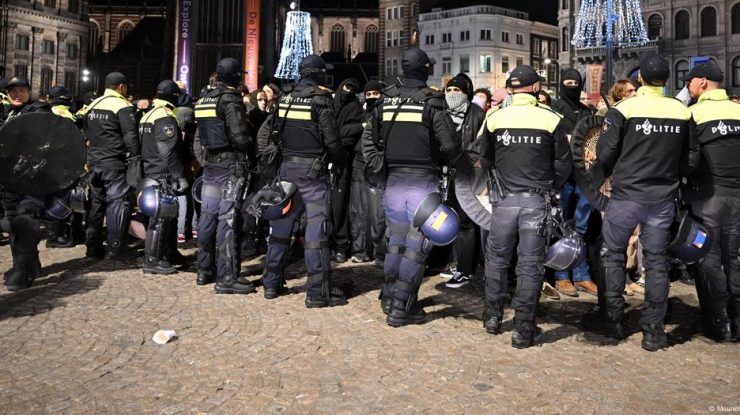 Autoritățile olandeze investighează presupusele violențe ale poliției împotriva protestatarilor pro-palestinieni