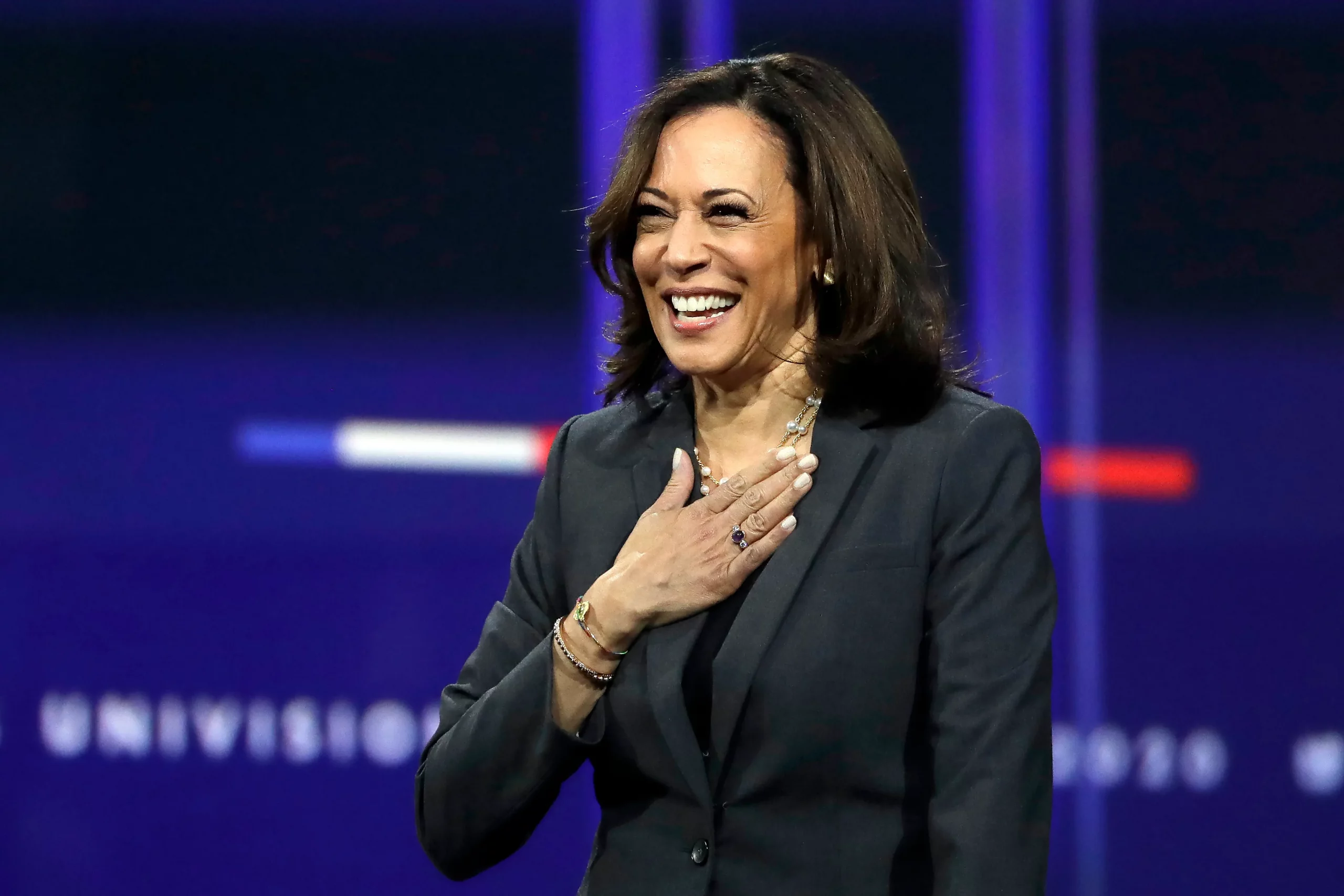 Ebony o numește pe vicepreședinta Kamala Harris persoana iconică a anului 2024. „Ca fiică a unor părinți activi în timpul Mișcării pentru Drepturile Civile, sunt extrem de onorată”
