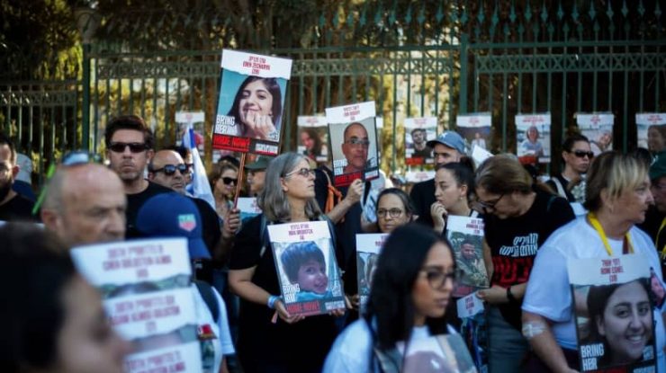 Proteste în Israel. Mii de persoane, în special femei, au blocat un drum de acces către parlamentul israelian sau Knesset