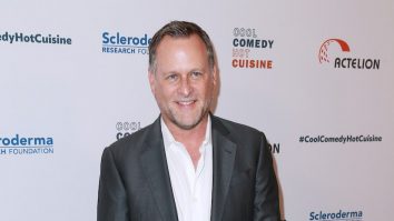 Starul din Full House, Dave Coulier, a dezvăluit că suferă de un cancer „foarte agresiv”. Actorul este supus unor runde de chimioterapie