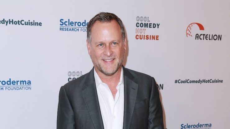 Starul din Full House, Dave Coulier, a dezvăluit că suferă de un cancer „foarte agresiv”. Actorul este supus unor runde de chimioterapie