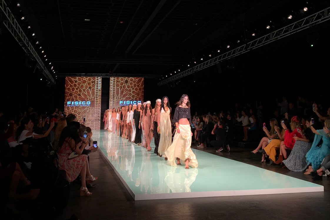 A început Miami Fashion Week. Ce fuziune de stiluri îți rezervă Săptămâna Modei