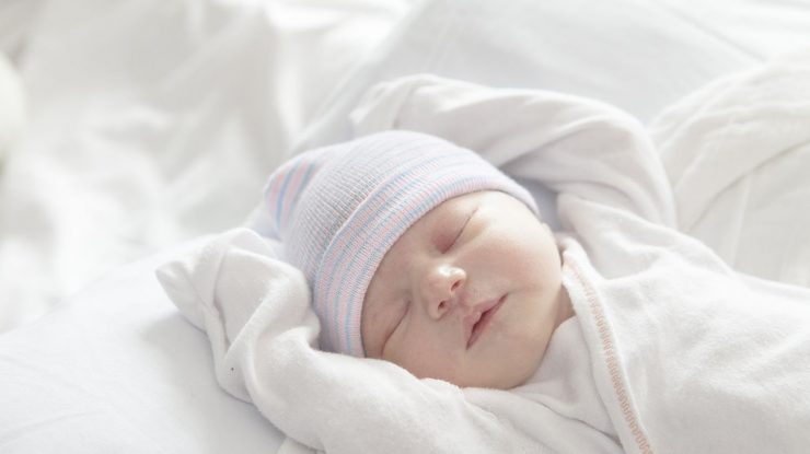 Nou record Guiness. O femeie din Texas a donat peste 2.600 de litri de lapte matern pentru bebelușii născuți prematur