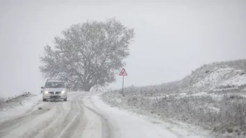 Prima ninsoare în București. Vremea va fi închisă şi rece, cu ploaie, lapoviţă şi ninsori, până la finalul săptămânii