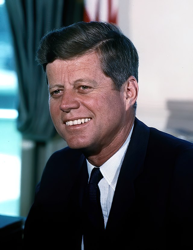 Care este secretul din spatele asasinării lui John F. Kennedy? Trump promite că va desecretiza documentele