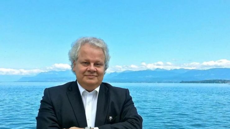 Democrația nu se dăruiește, nu o primești cadou, se revendică!