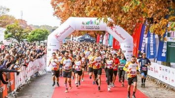 Băneasa Forest Run te așteaptă la cea mai mare competiție de alergare. Theodor Manolache: Avem proba de 25 de kilometri, urmează cea de 11km și apoi proba family run, de 3km”