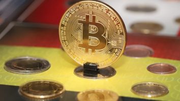 Bitcoin a atins un maxim istoric în noaptea alegerilor americane. Creşteri pe majoritatea criptomonedelor