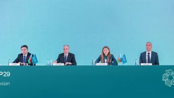 La Baku a început conferința climatică COP29 sub umbra lui Trump. Președintele ales a numit schimbările climatice „o farsă”