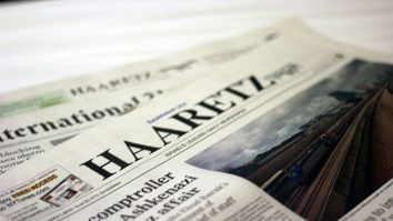 Guvernul israelian impune boicotarea ziarului Haaretz