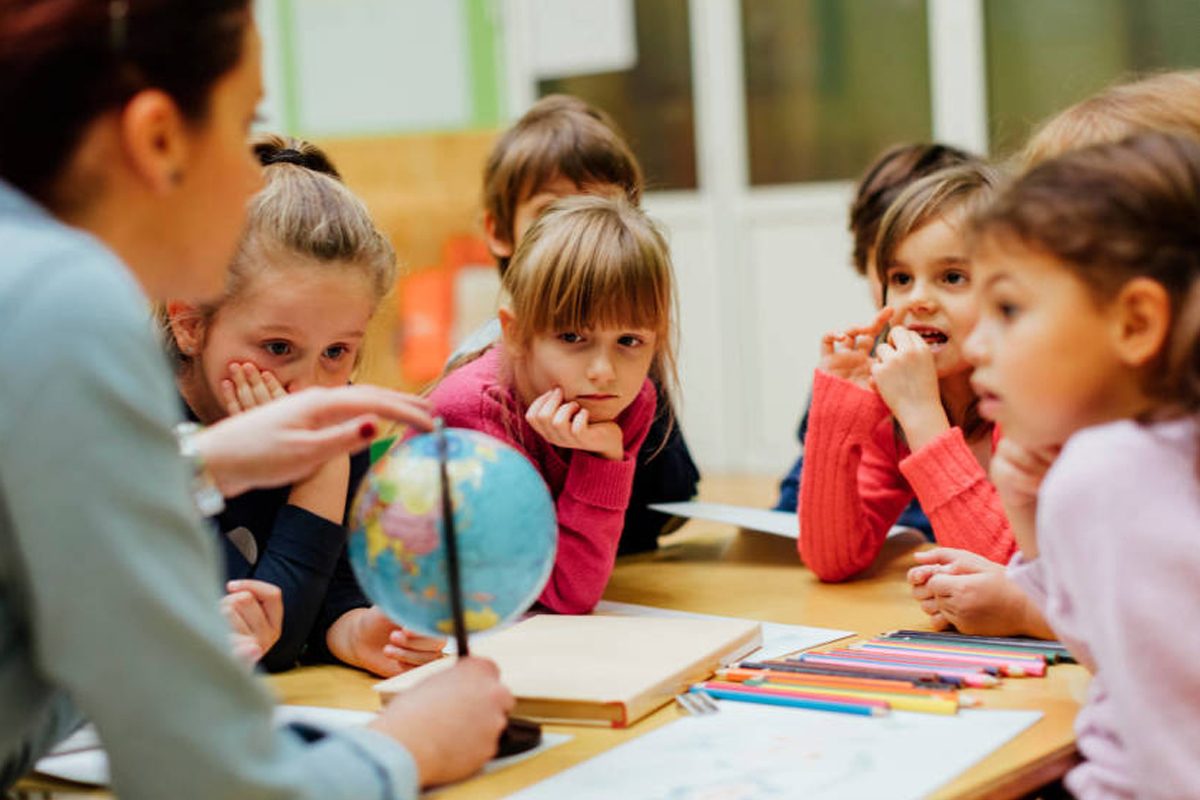 România ocupă penultimul loc în UE la educația timpurie, cu doar 74,8% participare. Expert: „Sunt foarte îngrijorat de aceste cifre foarte scăzute”