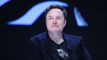 Pachetul salarial record de 56 de miliarde de dolari al lui Elon Musk a fost respins din nou de judecători